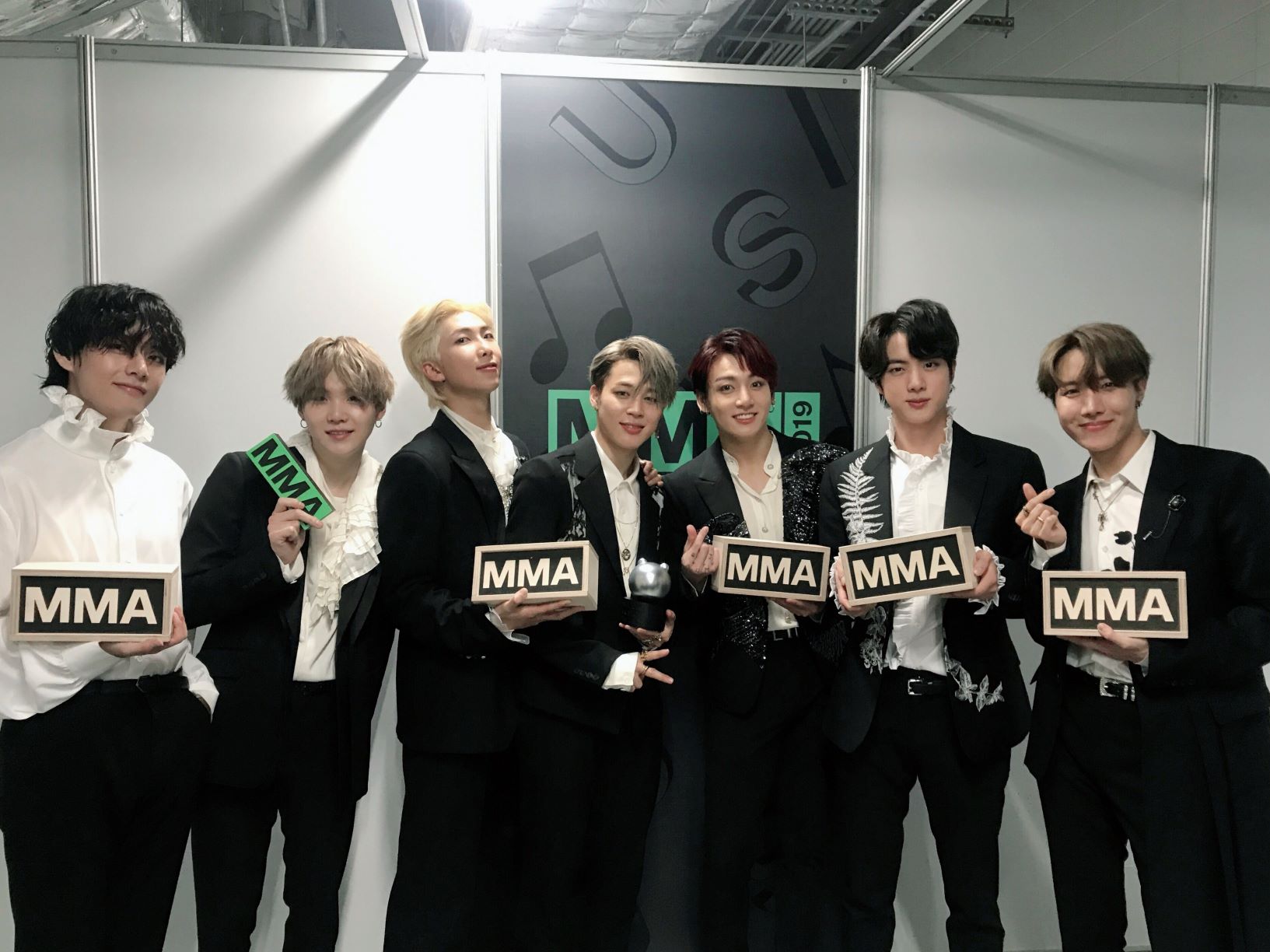 8 years with bts the melon music awards 2019