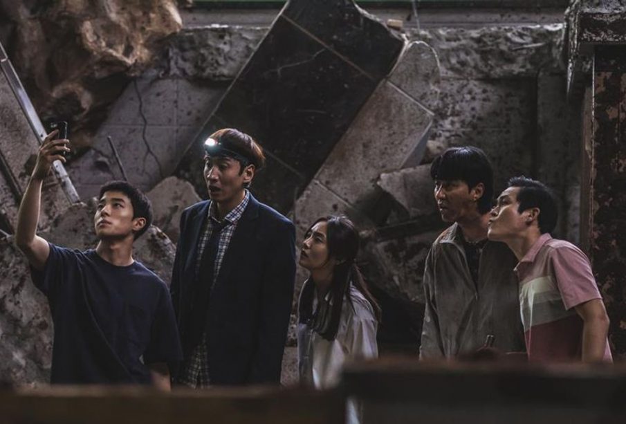 3 Reasons “Sinkhole” is One of the Greatest Korean Films of 2021